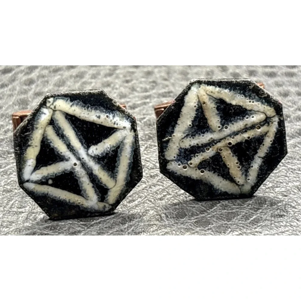 Vintage Modernist Copper and Black White Enamel Octagon Geometric Cufflinks